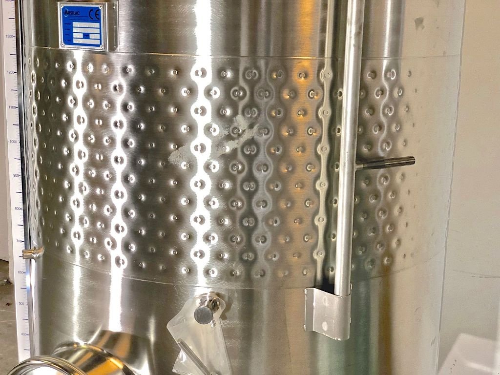 Sonstige Obsttechnik & Weinbautechnik от тип Sonstige | Cuve inox 304 - Chapeau flottant - 28 HL, Gebrauchtmaschine в Monteux (Снимка 3)